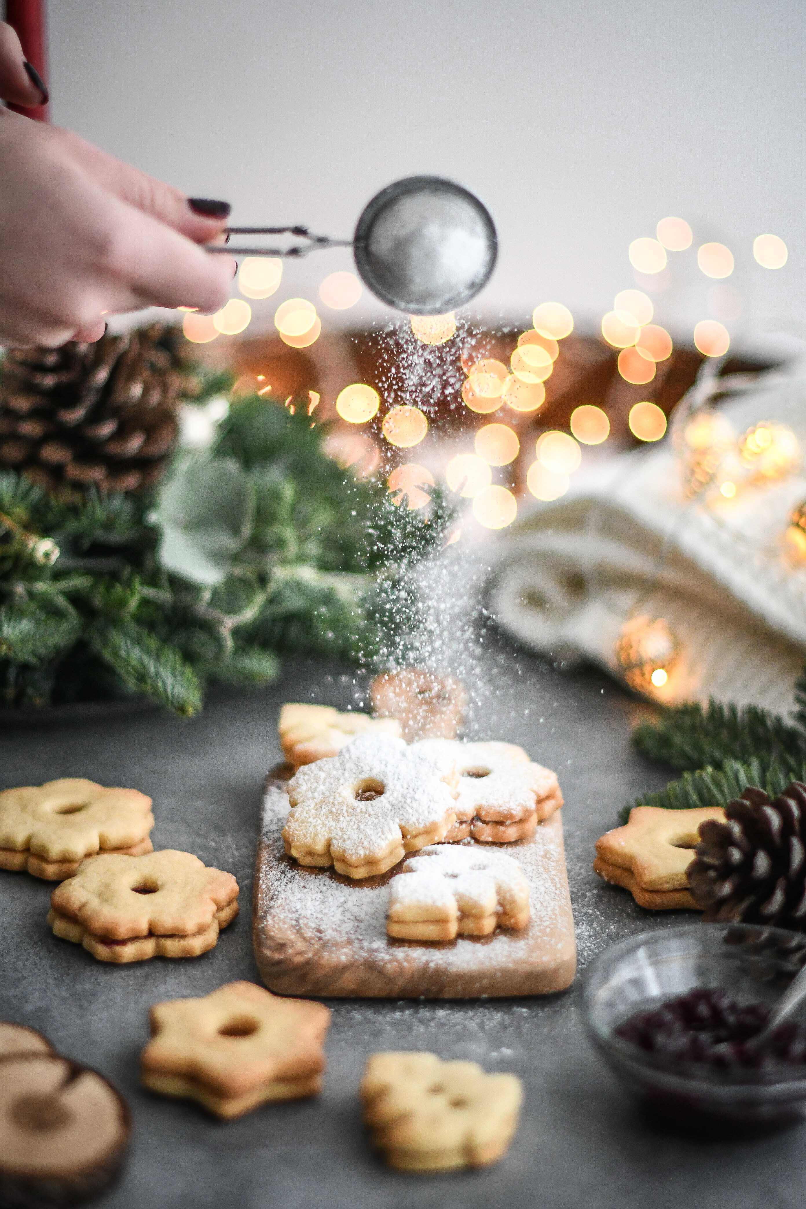 linecke kolaciky linzer cookies