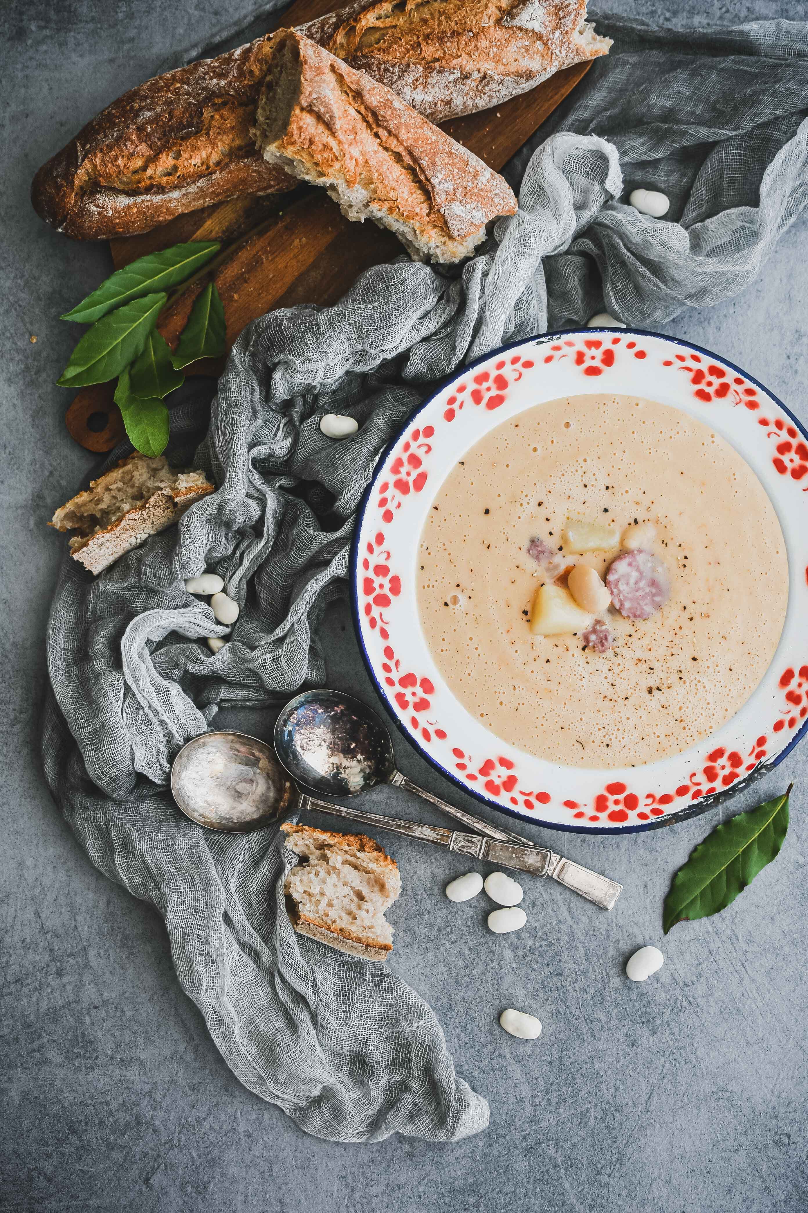 white bean soup polievka z bielej fazule photography