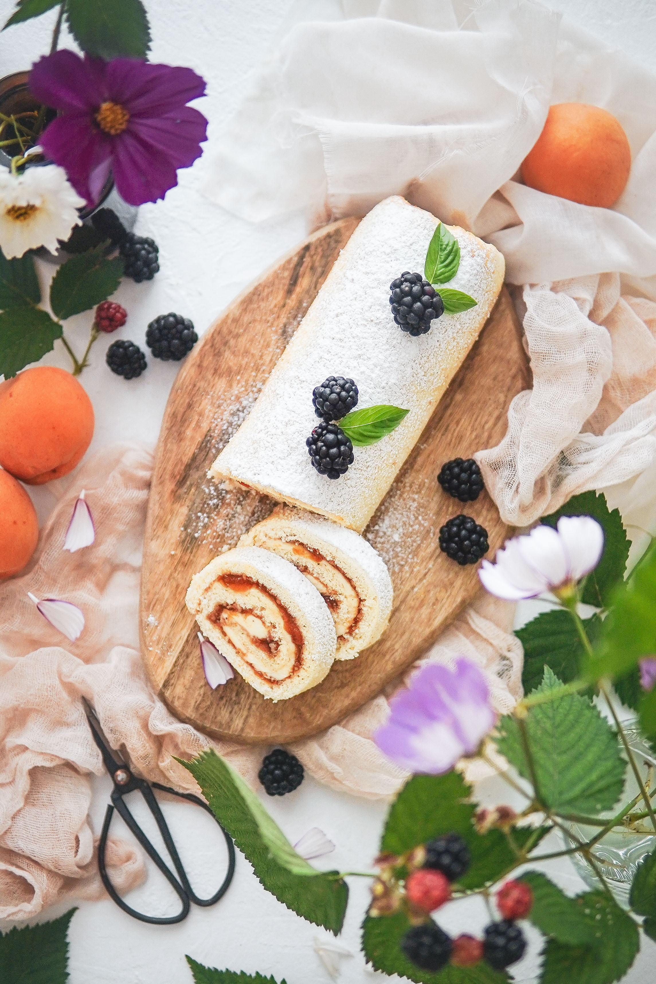 apricot roll cake marhulova rolada photography